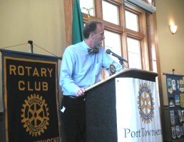 Dr Rotchford accepting citizen of year award