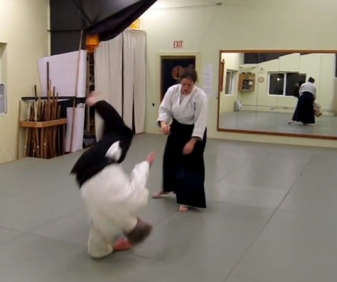 Rolling in Aikido
